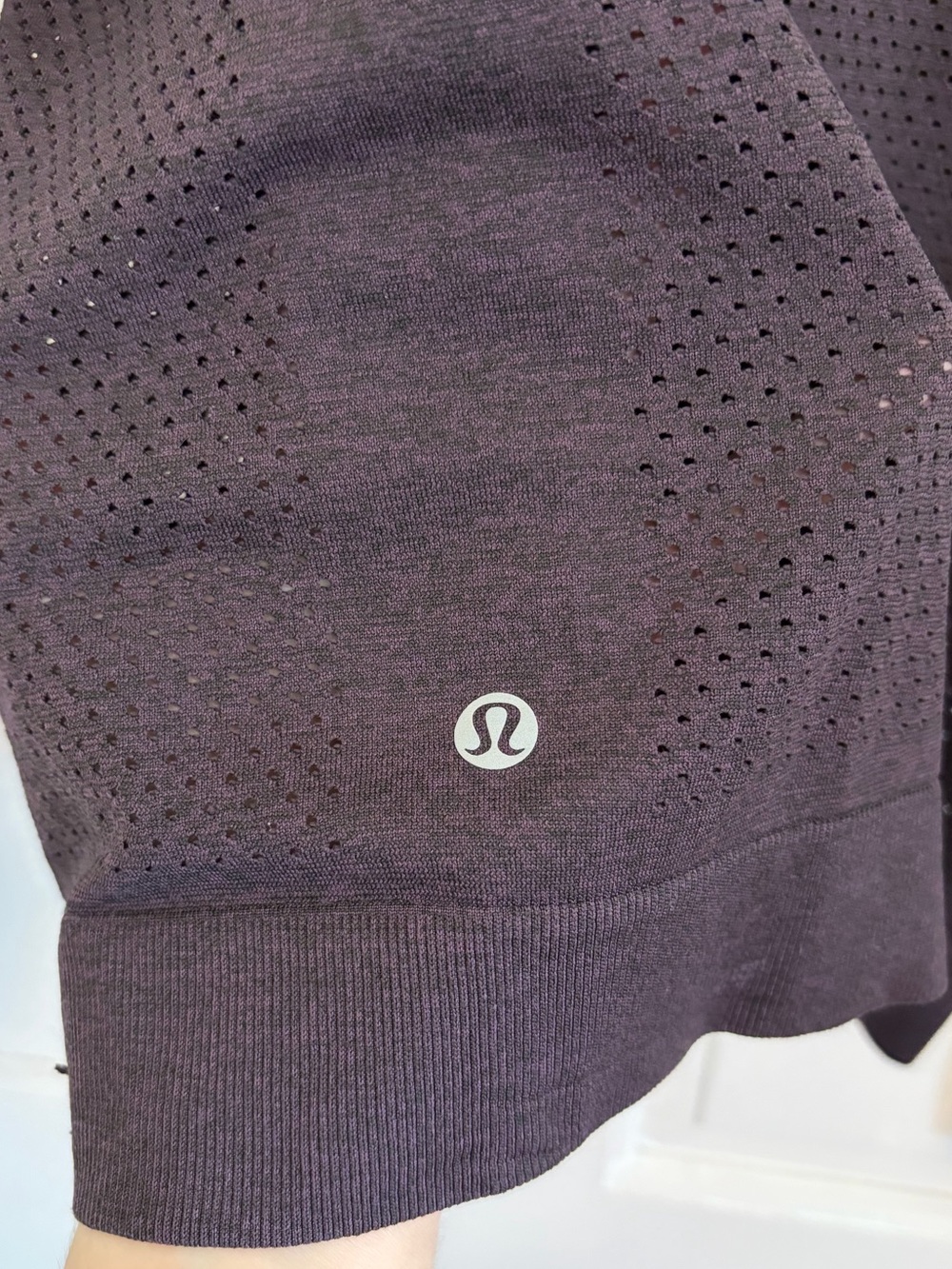 Lululemon Breeze By Long Sleeve Running Top Pelt (dark purple) size 6 - Picture 3 of 4